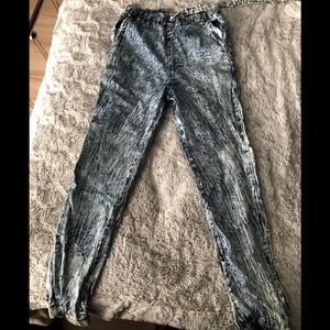 🤑🤑BOOTY BUNDLE DEAL🤑🤑 3 items for $20.00!!! Vintage Denim Joggers